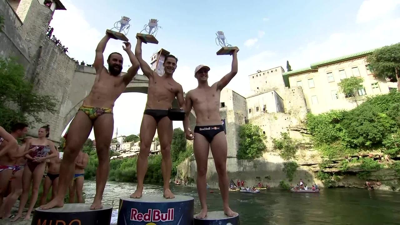 Watch the Red Bull Cliff Diving World Series