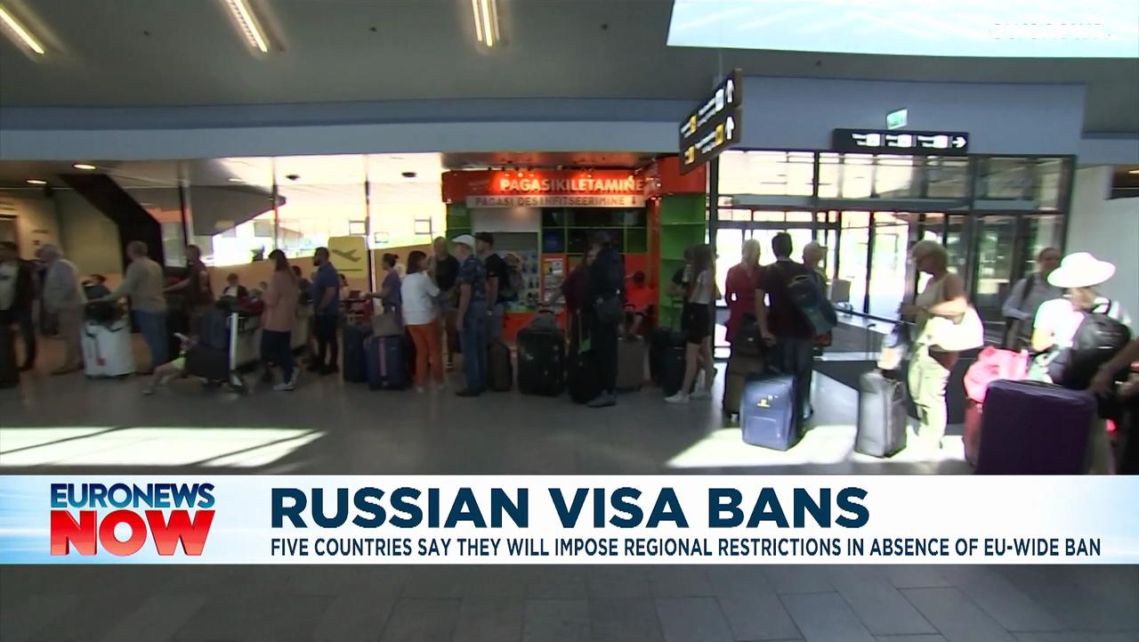 Opposing EU visa ban on Russians 'is shortsighted' says Lithuania's president