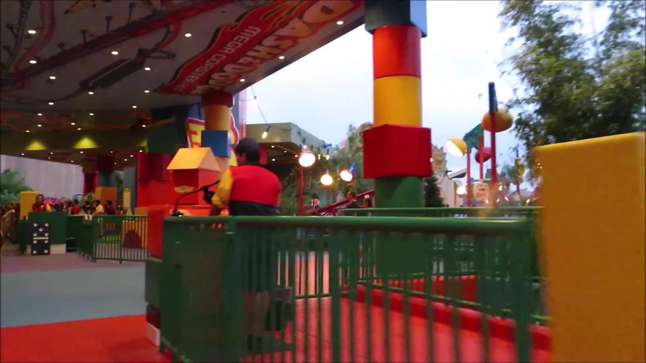 Slinky Dog Dash Roller Coaster