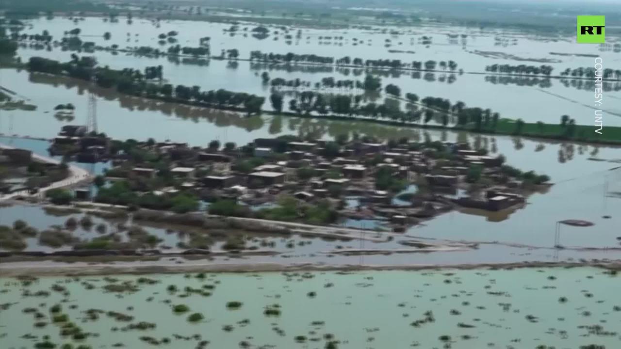 Aerial footage shows scale of disaster caused by Pakistan floods