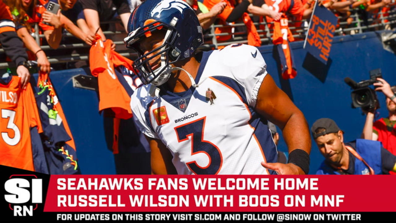 Russell Wilson Met With Boos from Seahawks Fans in Return