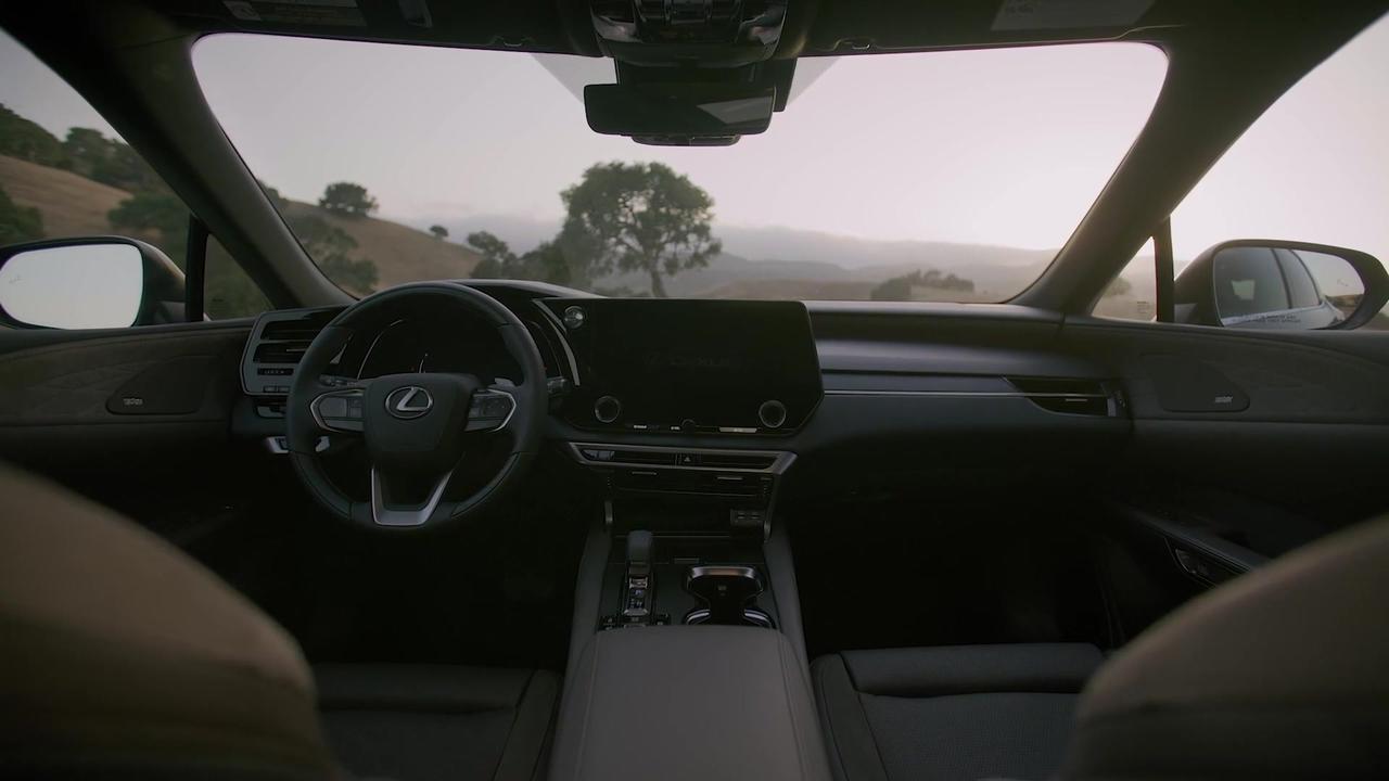 2023 Lexus RX 450h+ AWD Luxury Interior Design in Nori Green Pearl