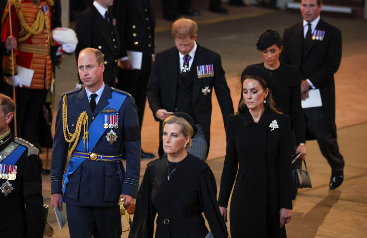 Sussexes and Waleses show solidarity for Queen Elizabeth’s lying-in-state ceremonies