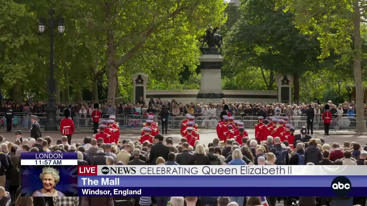 2 minutes of silence observed across Britain in honor of Queen Elizabeth II l ABC News