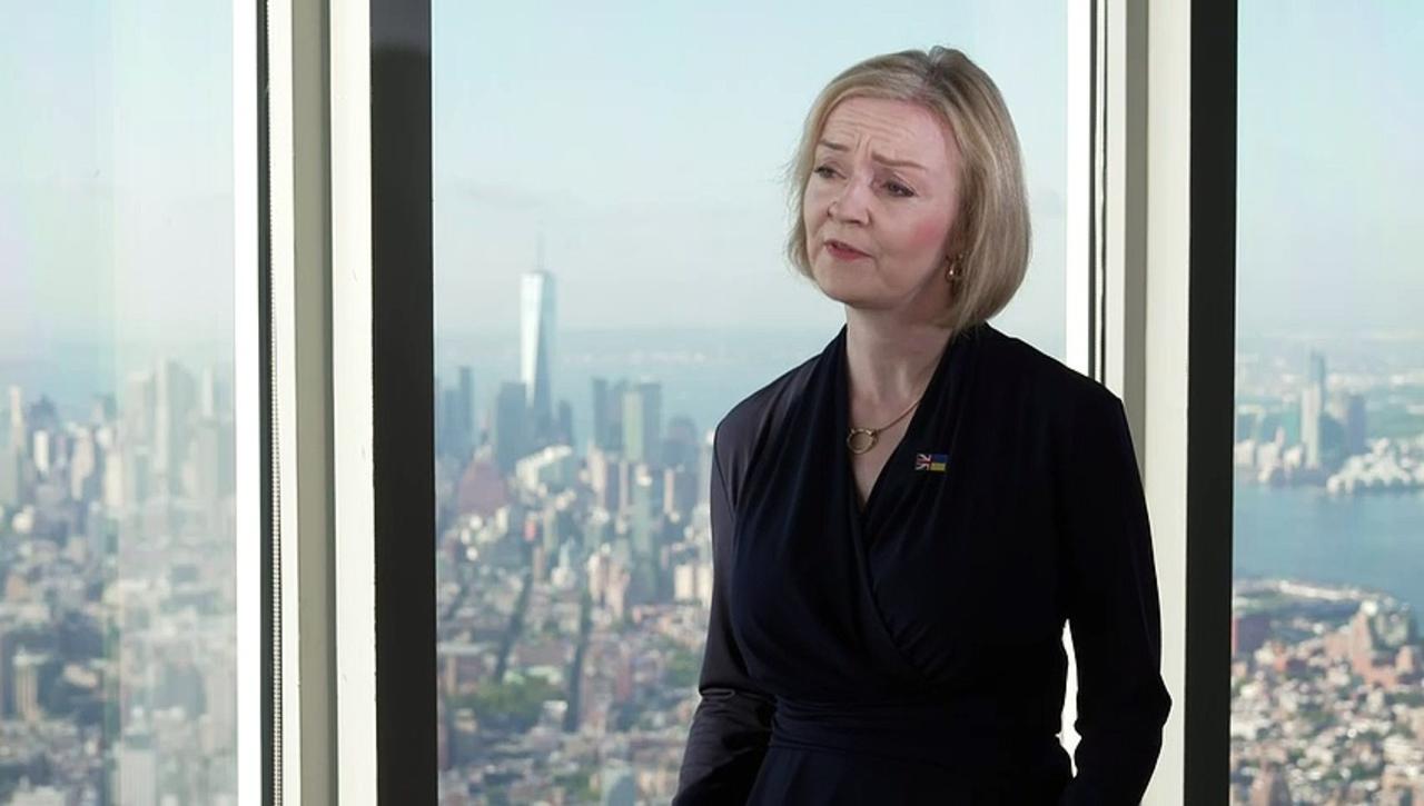 Liz Truss announces help for businesses to pay energy bills
