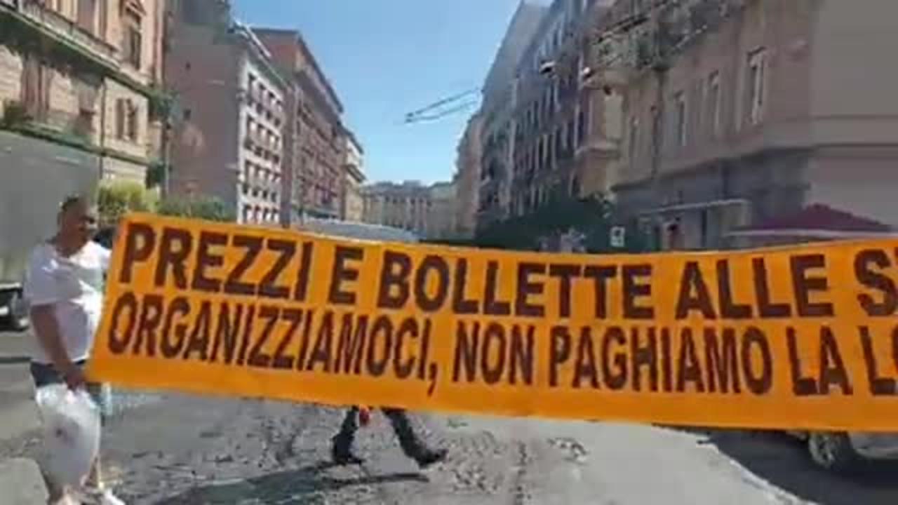 Die Menschen in Neapel erheben sich und belagern den Sitz der nationalen Energiebehörde