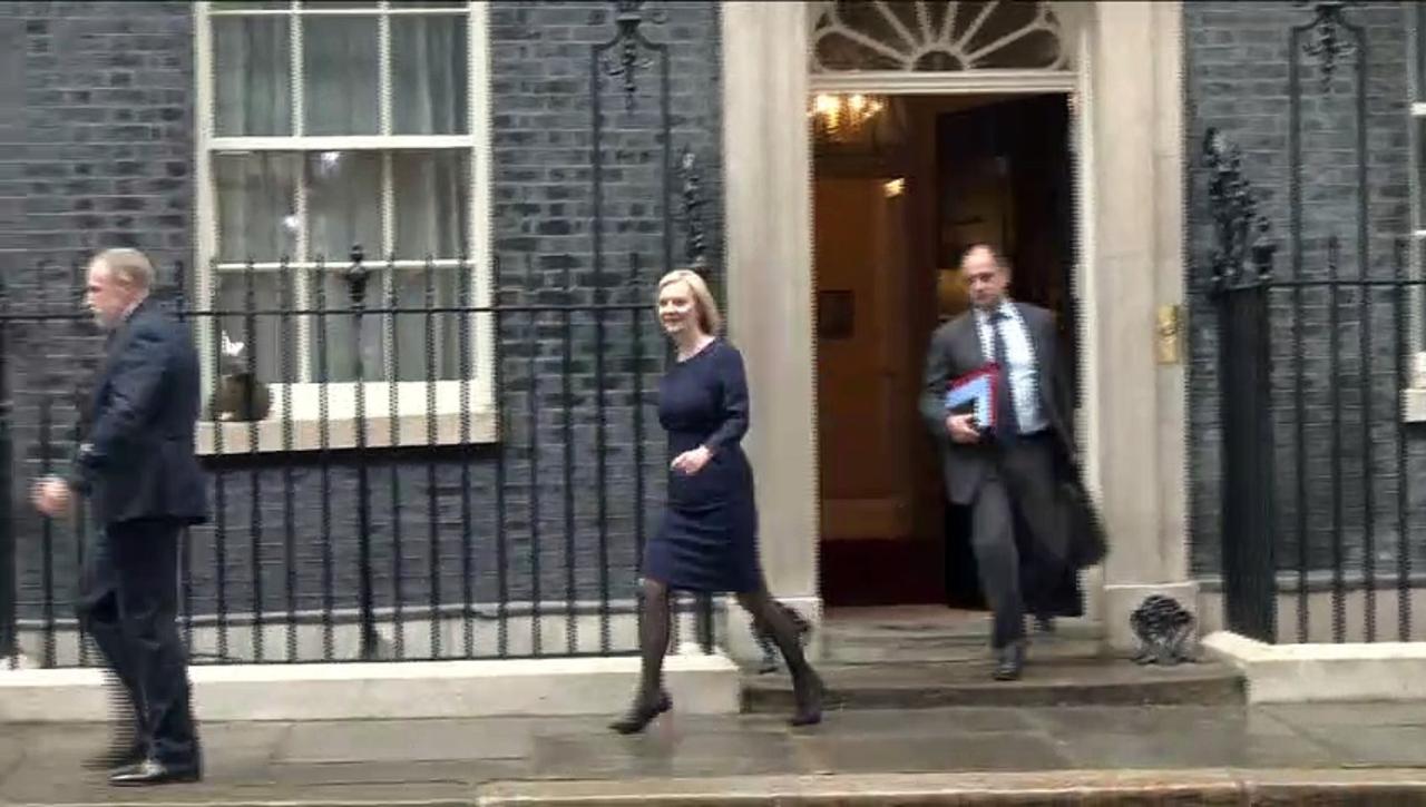 Truss departs Number 10 for 'Mini Budget'