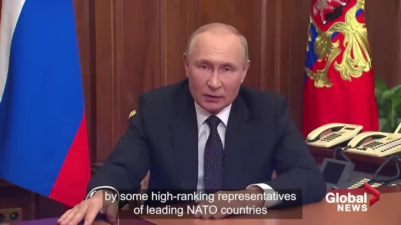 Putin mobilizes 300,000 Russian troops, warns West over "nuclear blackmail"