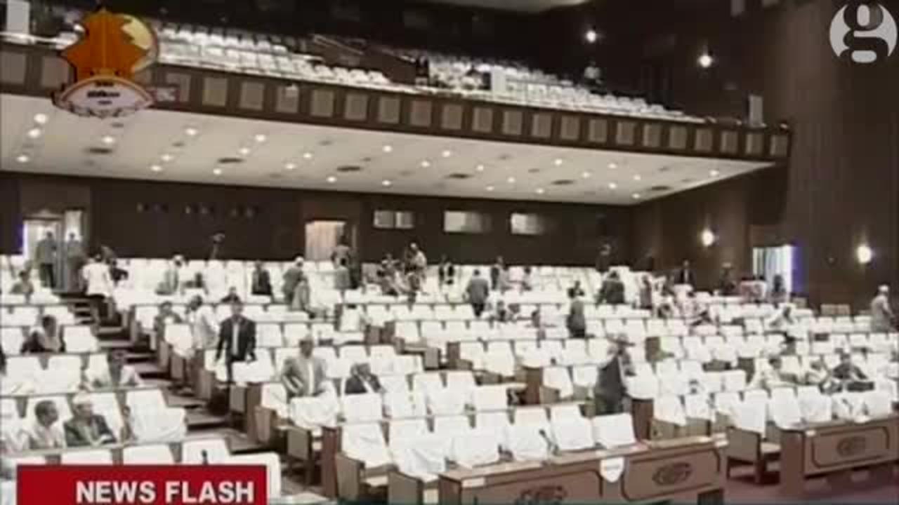 Nepal earthquake 2015_ MPs flee parliament chamber as earthquake hits
