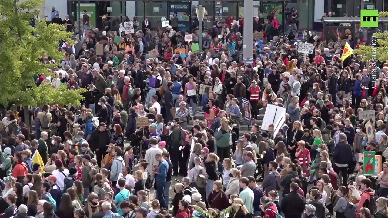 ‘There’s no planet B’: Thousands rally for climate protection in Germany