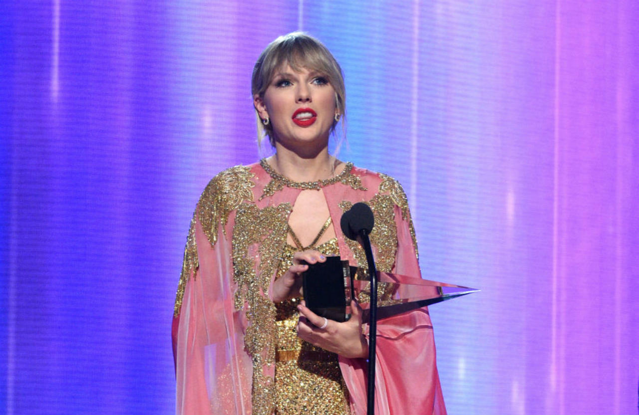 Taylor Swift: Singer reveals title of track 7 on Midnights