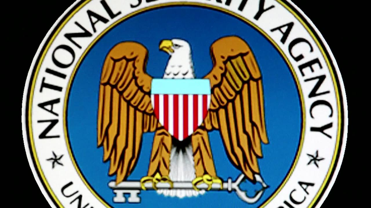 Russia grants citizenship to NSA whistleblower Snowden