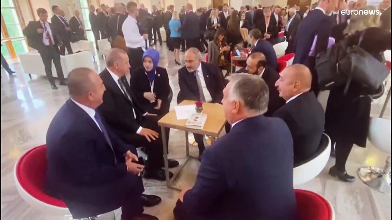 Azerbaijan and Armenia leaders meet at European summit