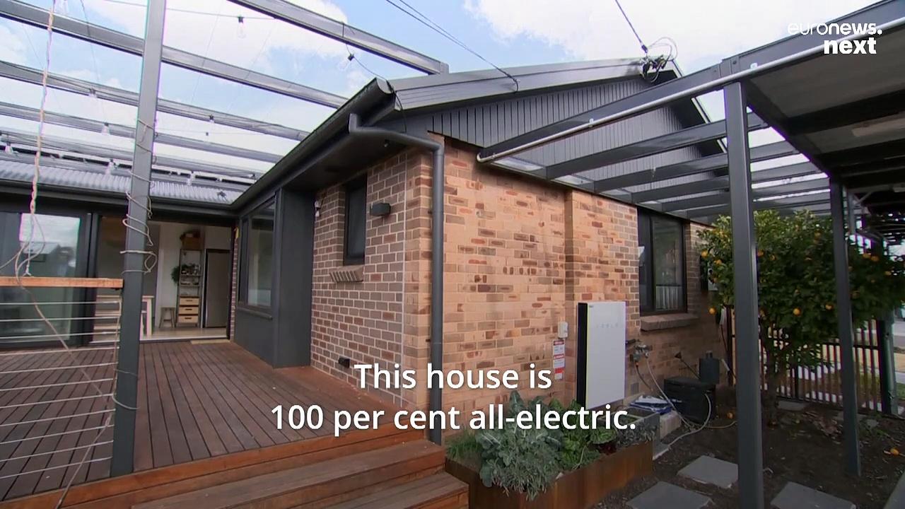 Energy crisis: Australians are turning to renovating their homes to save on energy bills