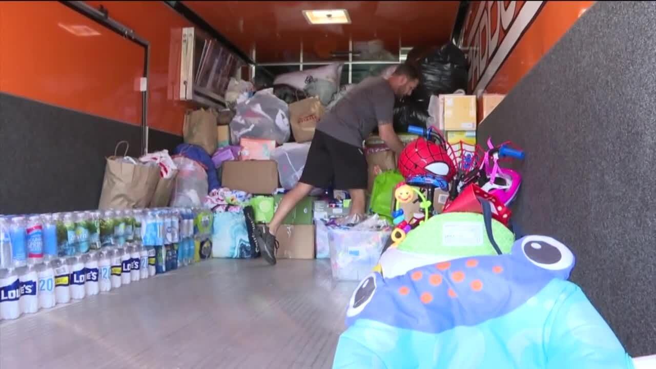 Ft. Myers natives collect supplies for hurricane victims