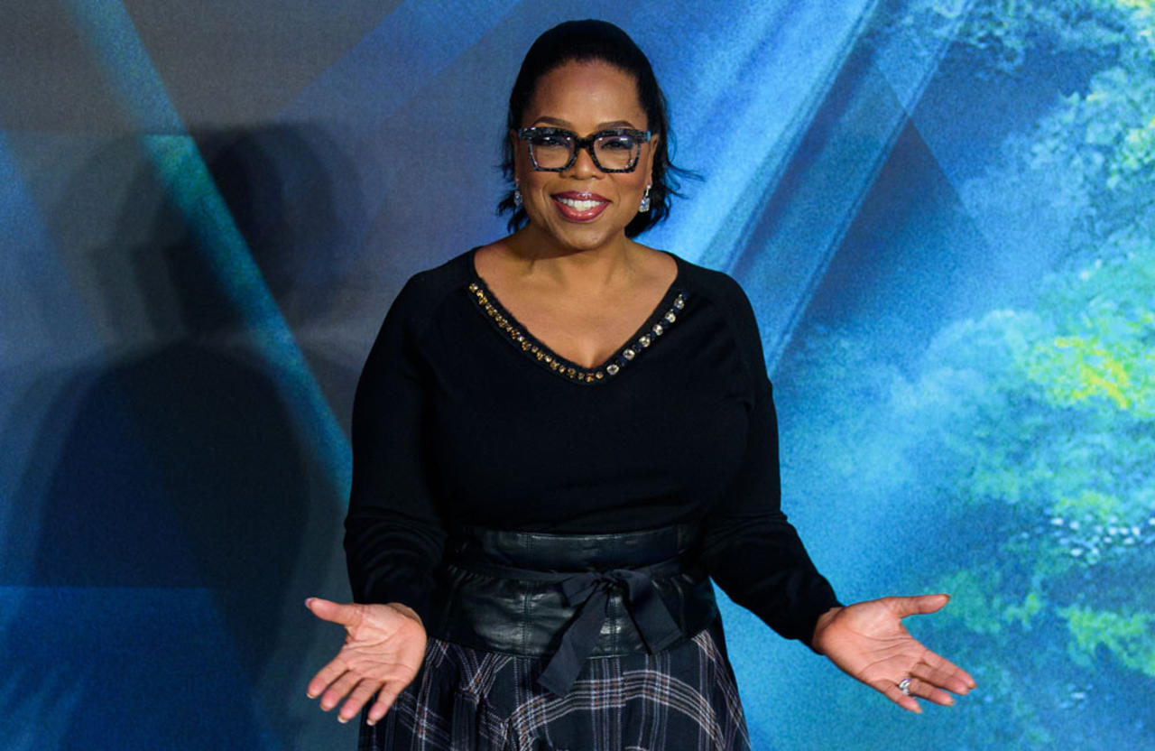 Oprah Winfrey had double knee surgery in 2021