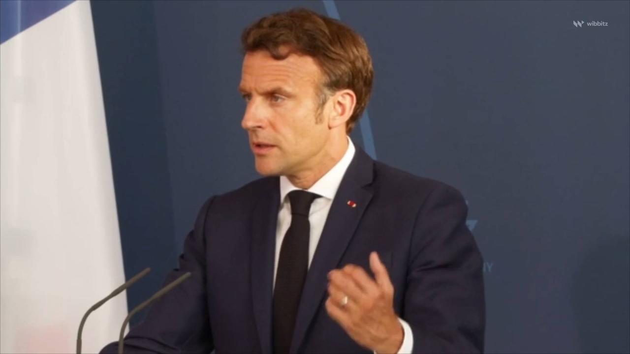 Macron Says France Won’t Retaliate With Nukes if Russia Uses Them Against Ukraine