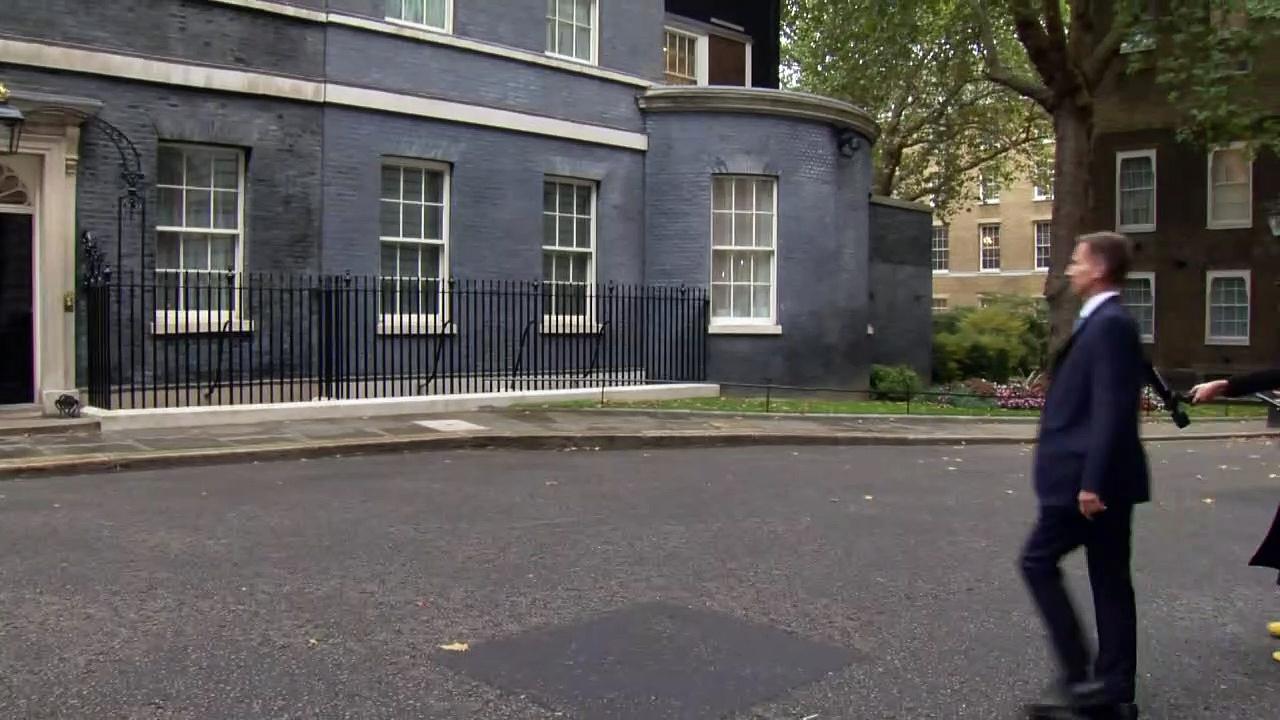 Jeremy Hunt arrives at 10 Downing Street