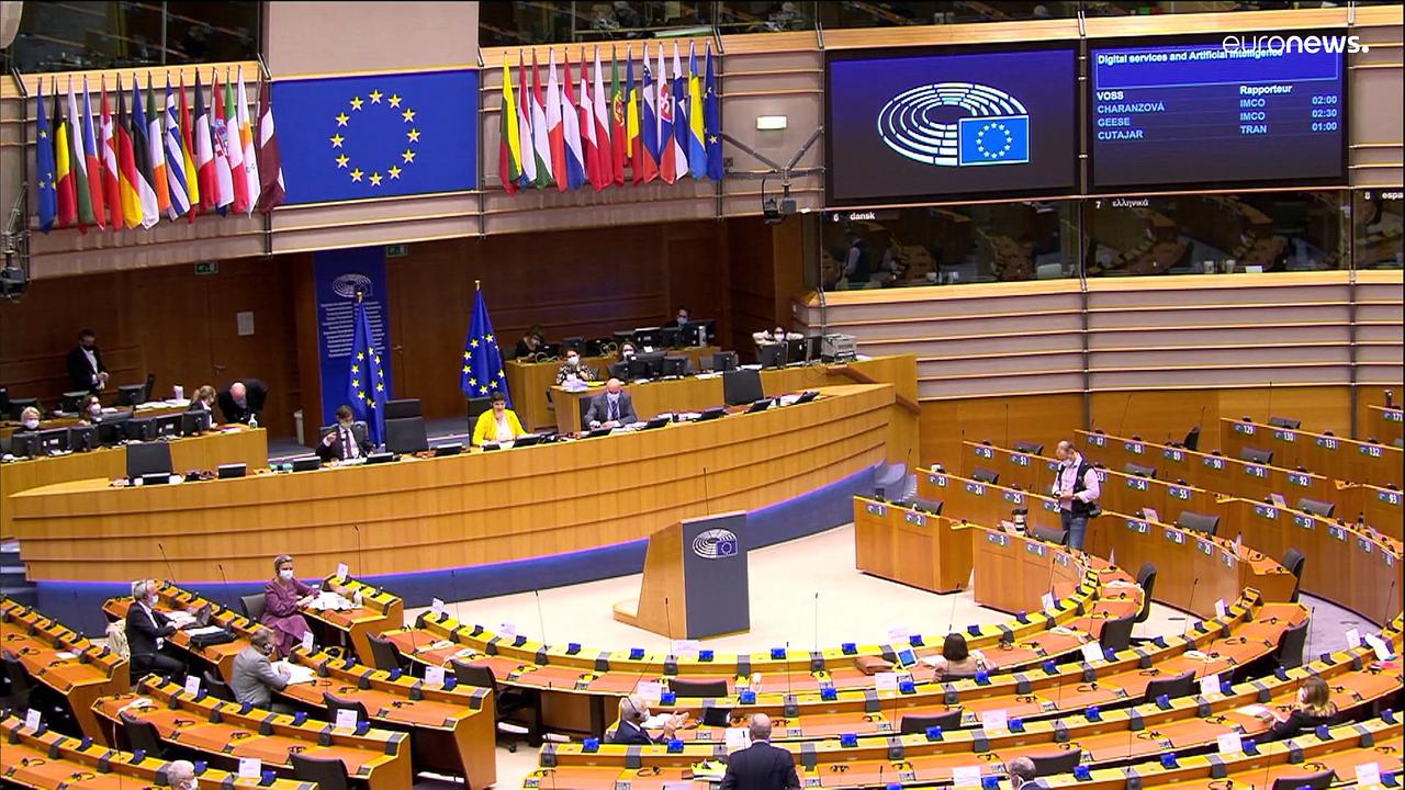 EU institutions try to save energy but MEPs still travel to Strasbourg