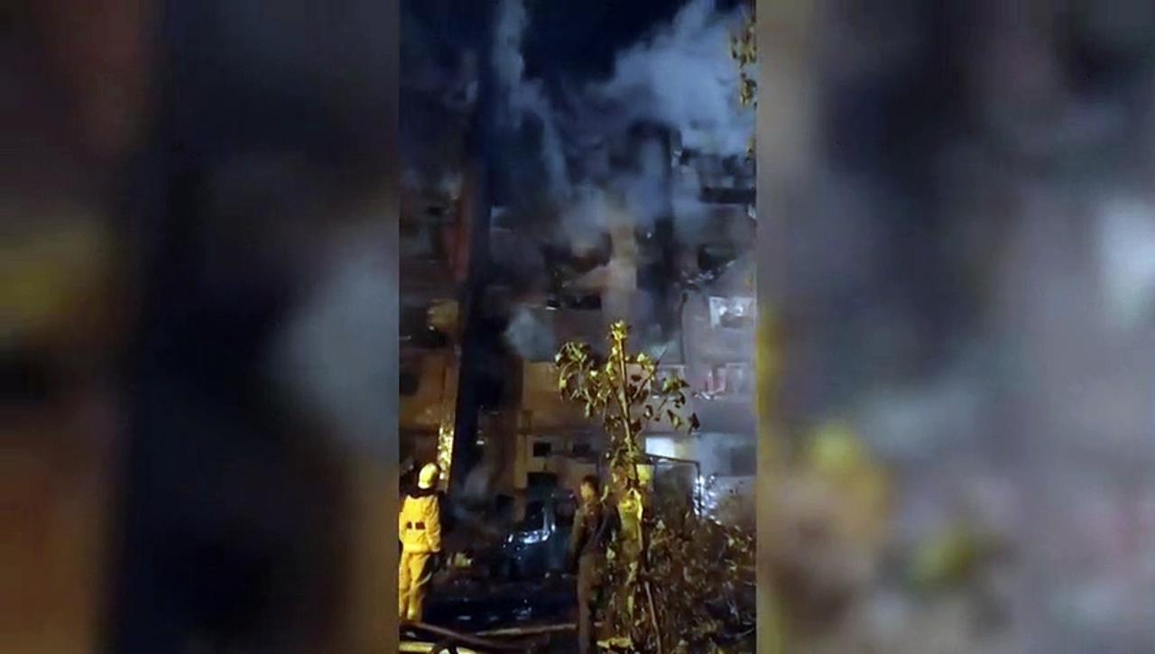 Images of scene after Russian military jet crashes into residential area