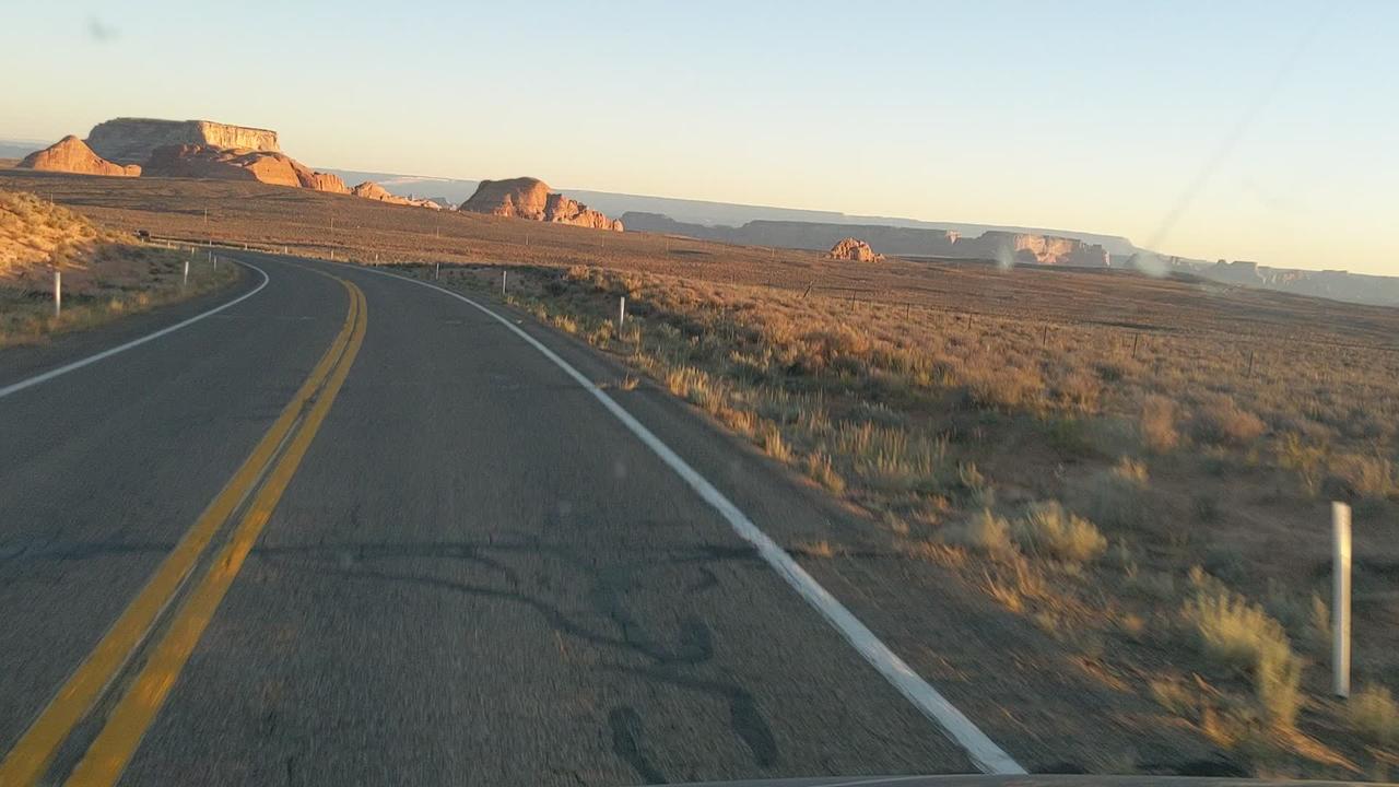 Two minutes of Truckin. Antelope canyon, AZ
