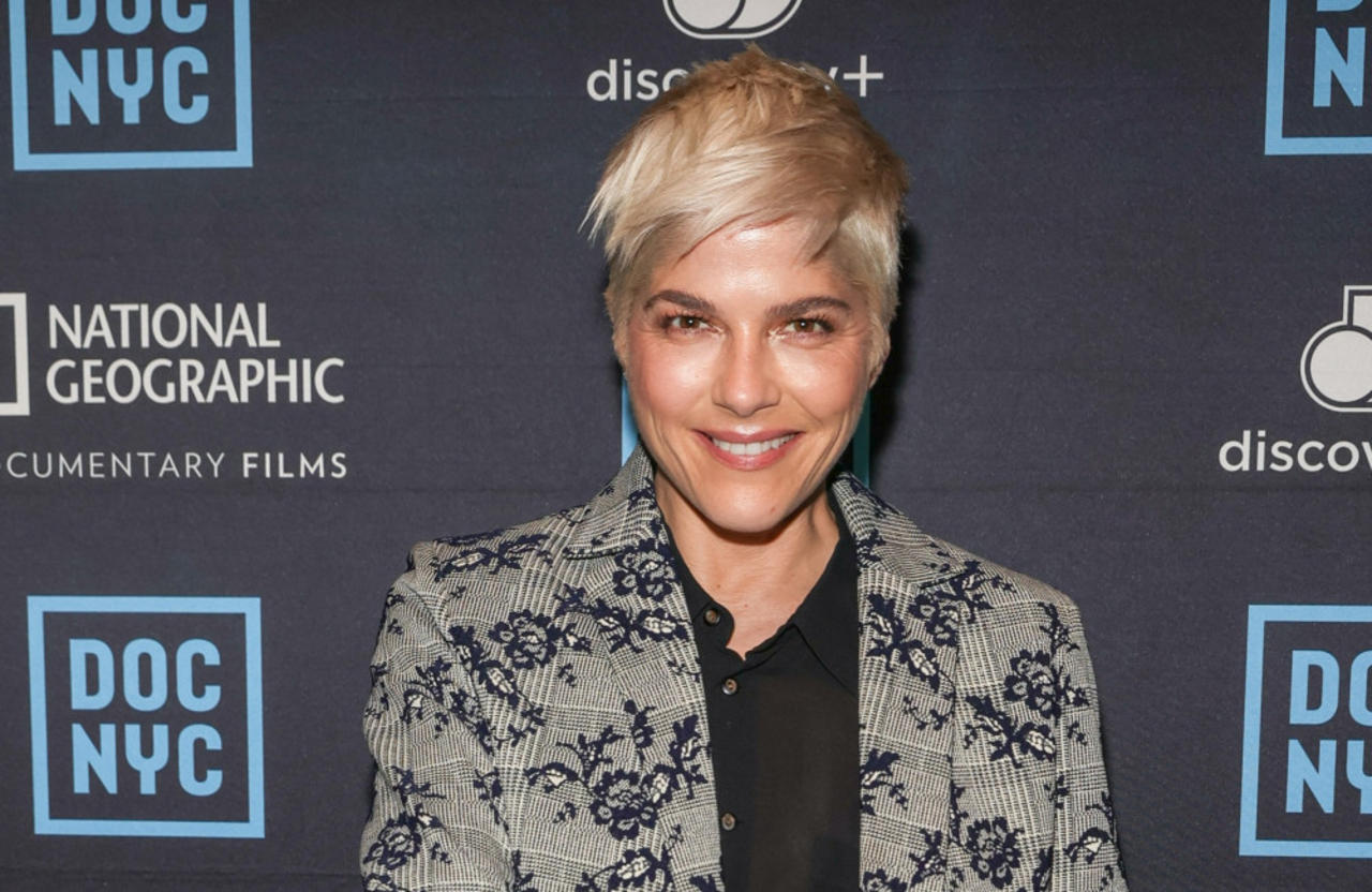 Selma Blair forced to drop out of Dancing With The Stars due to multiple sclerosis battle!