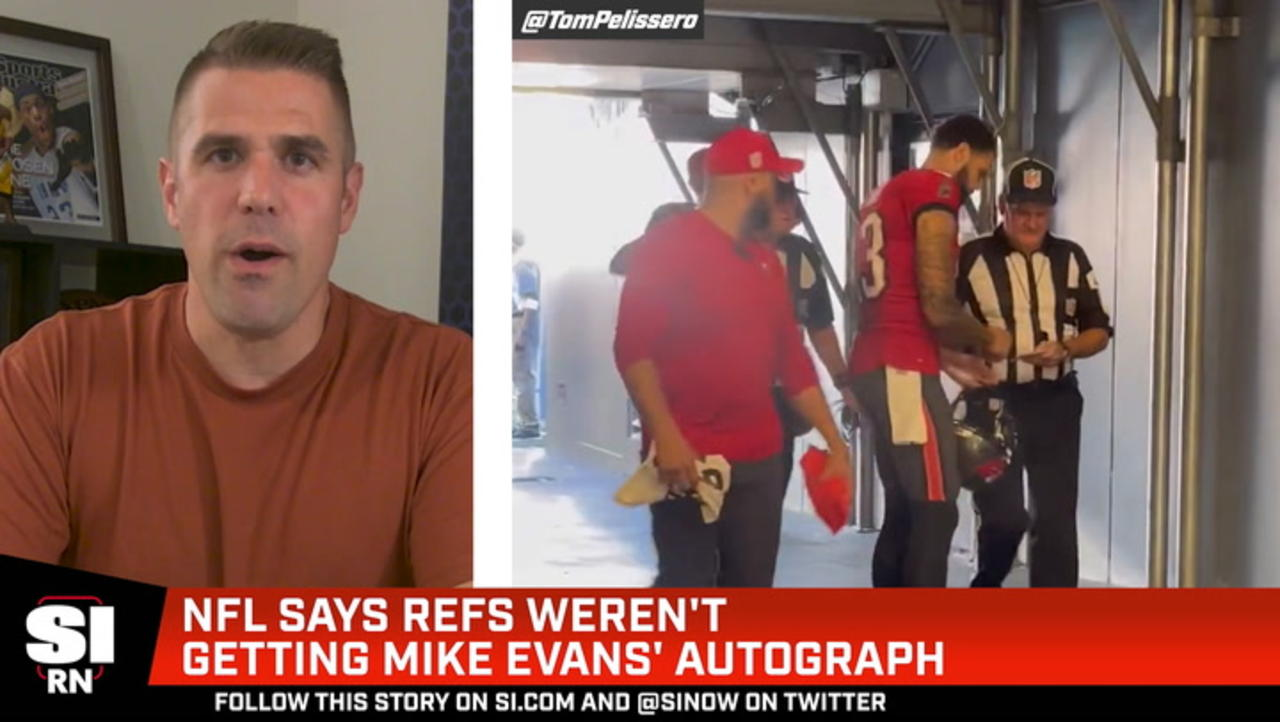Report: NFL Says Referees Did Not Ask Mike Evans For Autograph