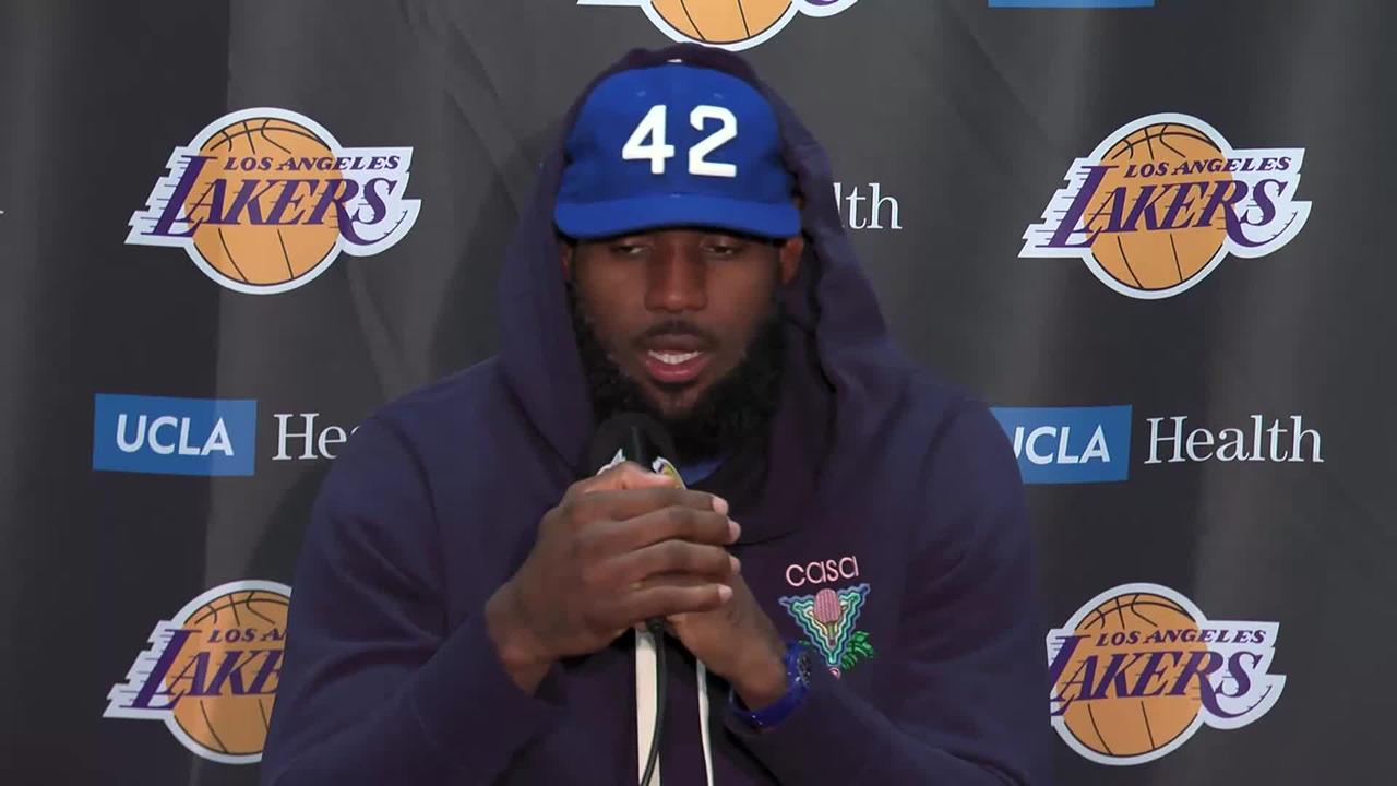 Lakers' star LeBron James addresses Kyrie Irving controversy