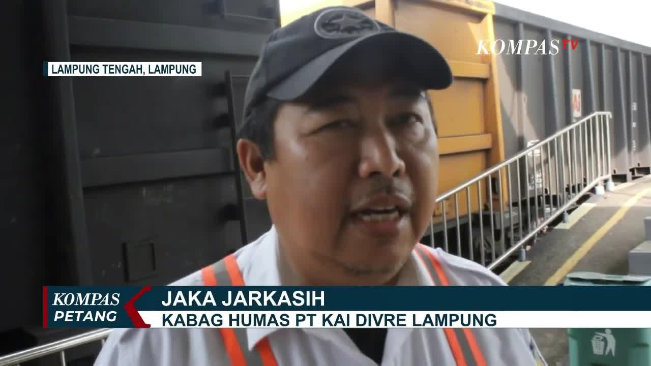 Empat Orang Terluka Akibat Tabrakan 2 Kereta Api Batu Bara di Dekat Stasiun Rengas Lampung!