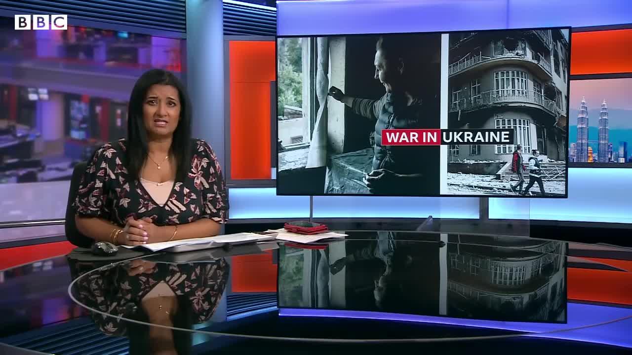 Ukraine war: President Biden says nuclear risk highest since 1962 - BBC News