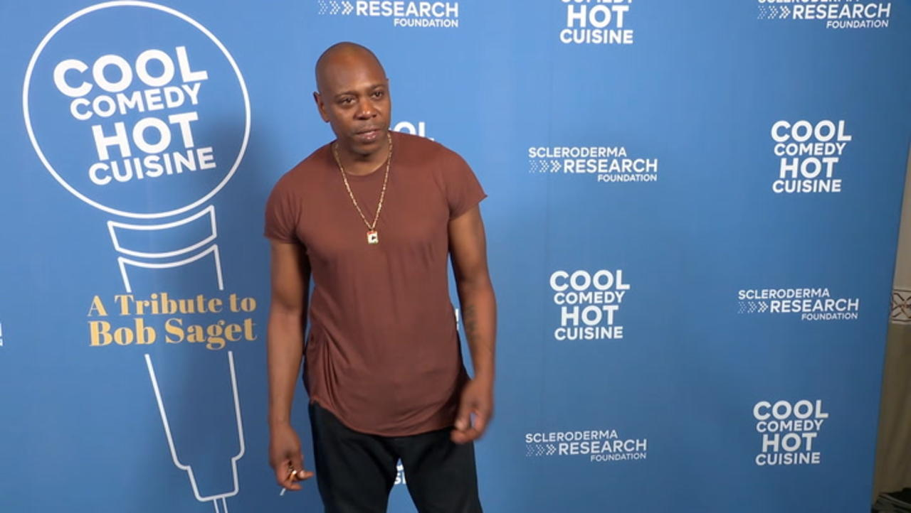‘SNL’ Reportedly Staff Writers Boycott Over Dave Chappelle’s Upcoming Appearance