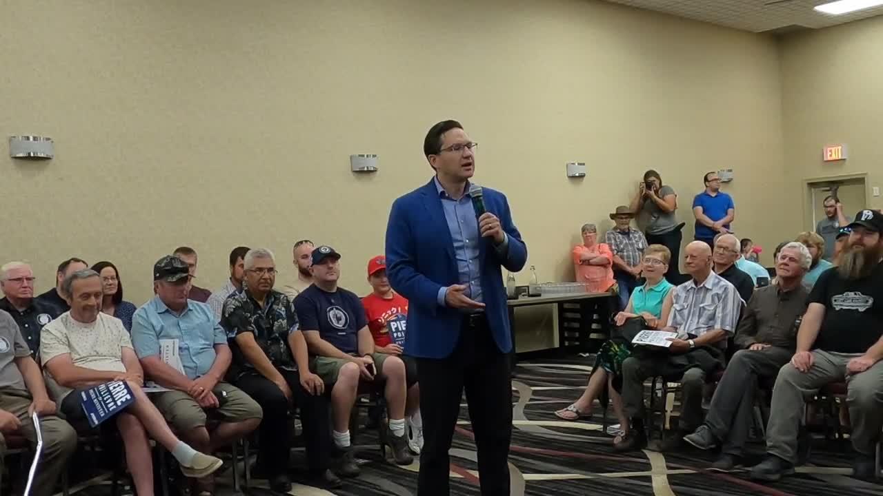 Meeting at Pierre Poilievre Balloting Party & Rally in Brandon MB, Aug 4th 2022