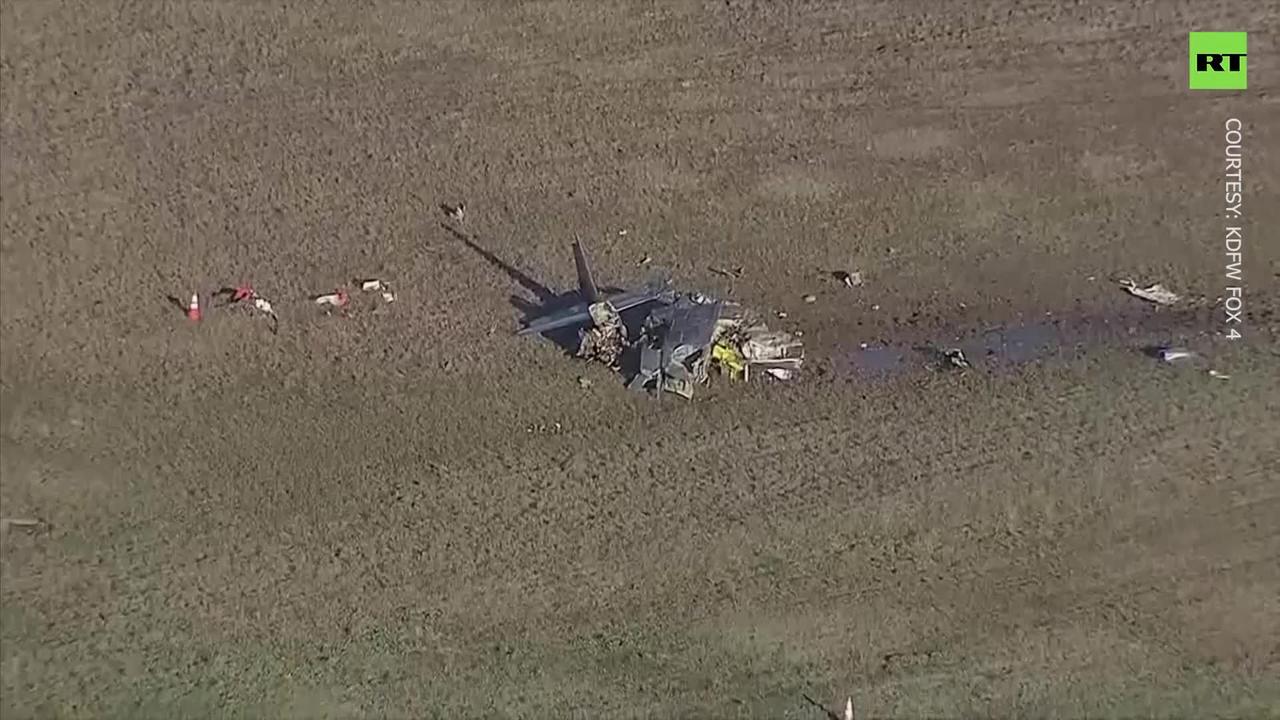 Debris scattered: Aftermath of Dallas planes crash