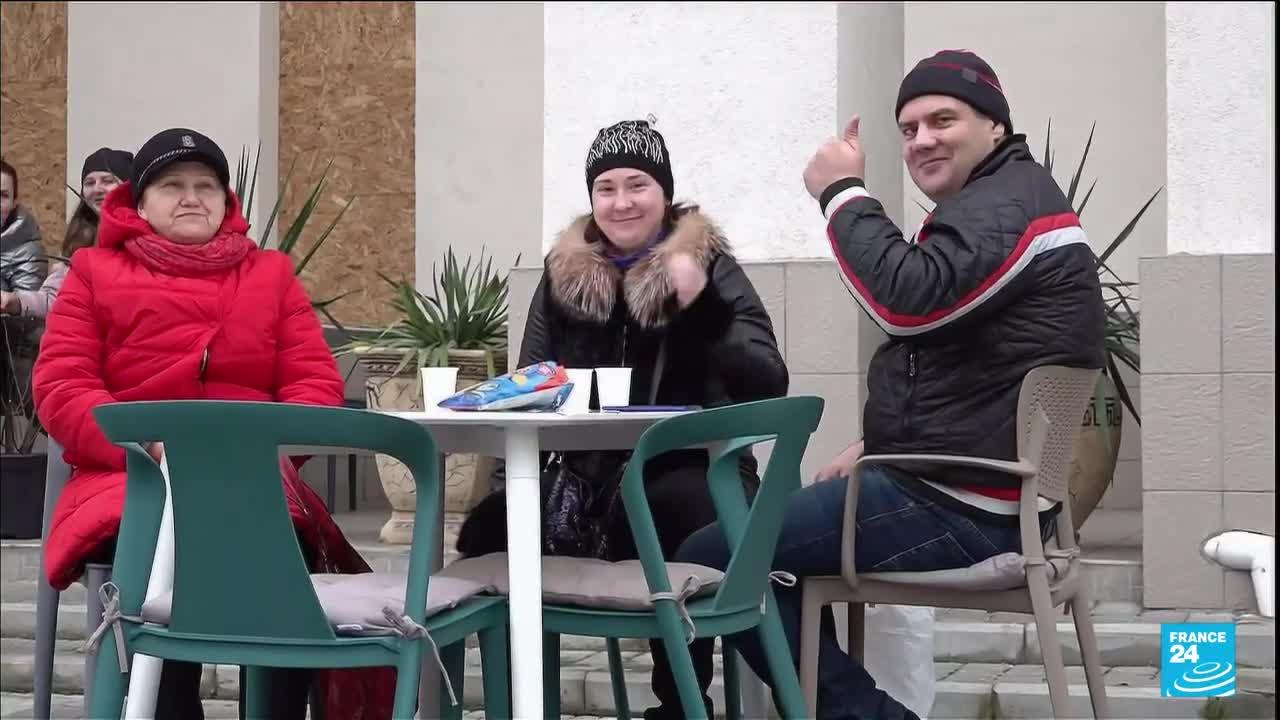 Live: Locals joyful over Russian retreat from Kherson while de-mining is carried out