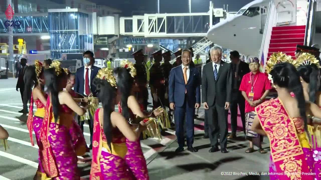Singapore's Prime Minister Arrives in Bali to Attend the G20 Summit, 14 November 2022