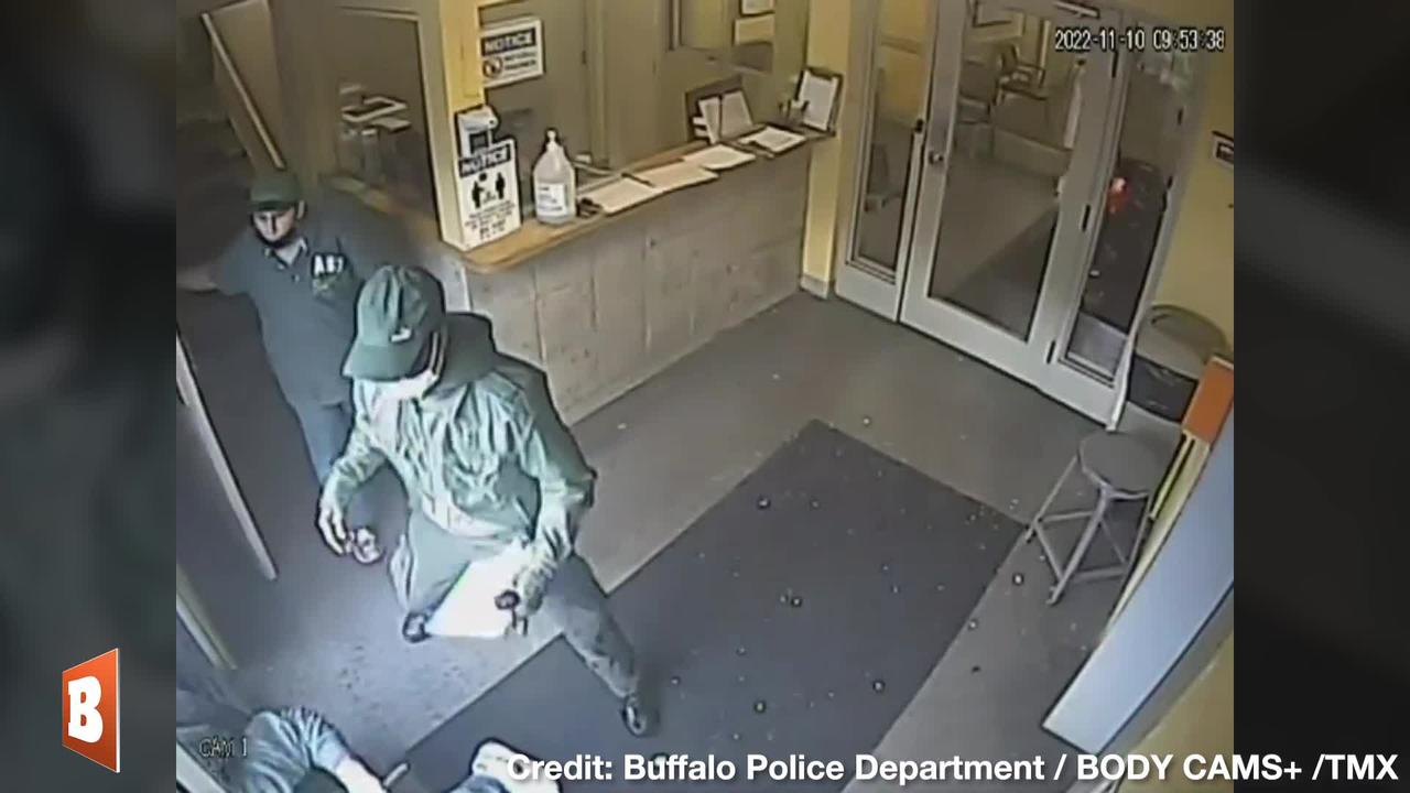 Unarmed Men TAKE DOWN Gunman Shooting Up Substance Abuse Clinic