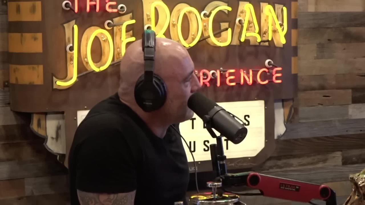 Joe Rogan: DJ Mighty Mouse EXPOSES Twitch!? I Had To Leave & Start Streaming On YouTube!