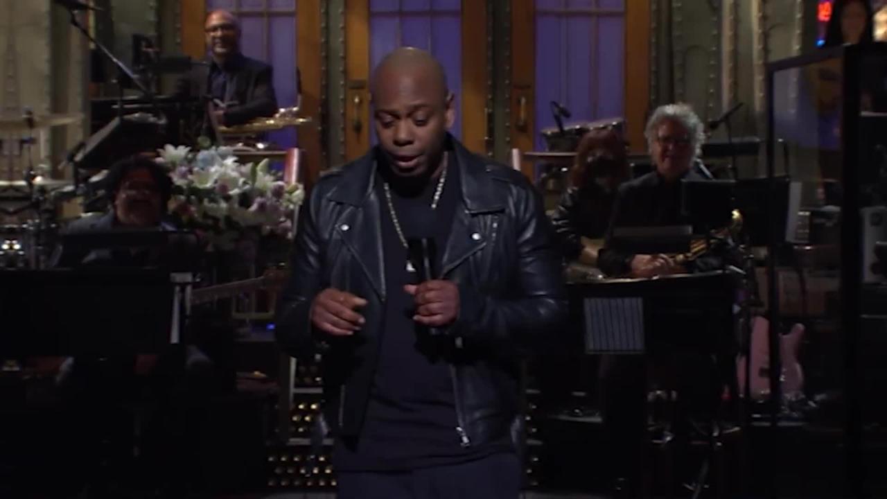 Kanye West CONFRONTS Dave Chappelle For MOCKING Him During SNL