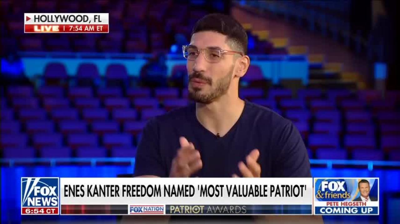 Enes Kanter Freedom receives Patriot Award.