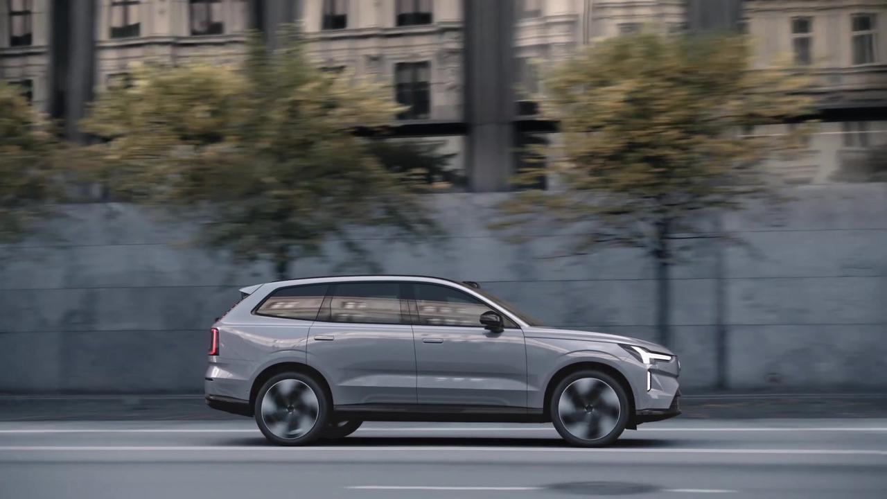 The new Volvo EX90 Driving Video