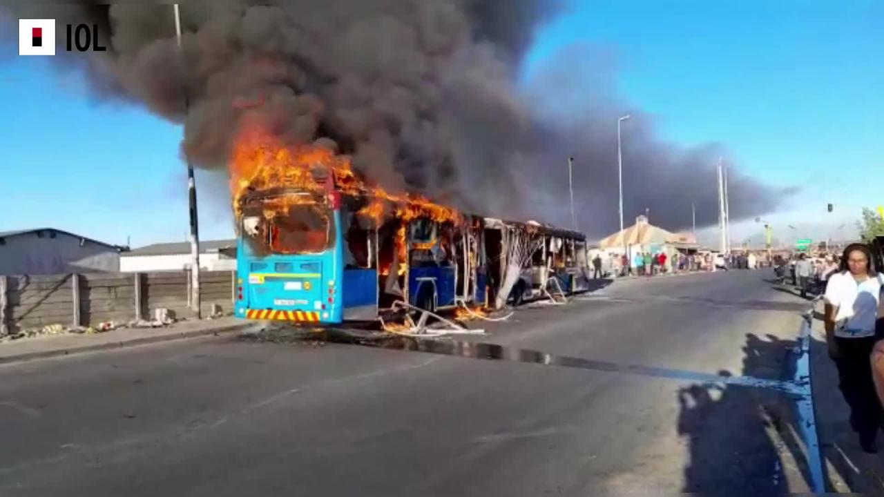 WATCH: Chaos in Cape Town as striking taxi operators torch buses as 2 day strike begins