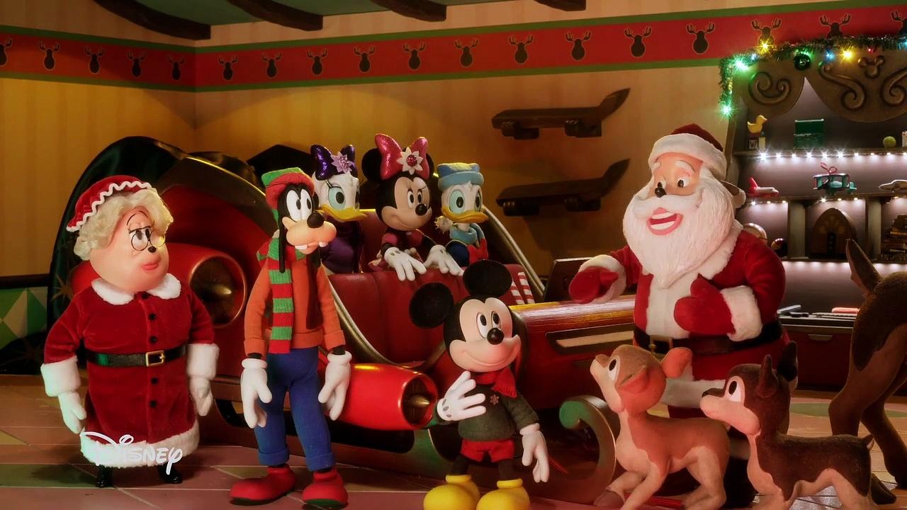 Mickey Saves Christmas Clip - Pluto Wants To Be A Reindeer