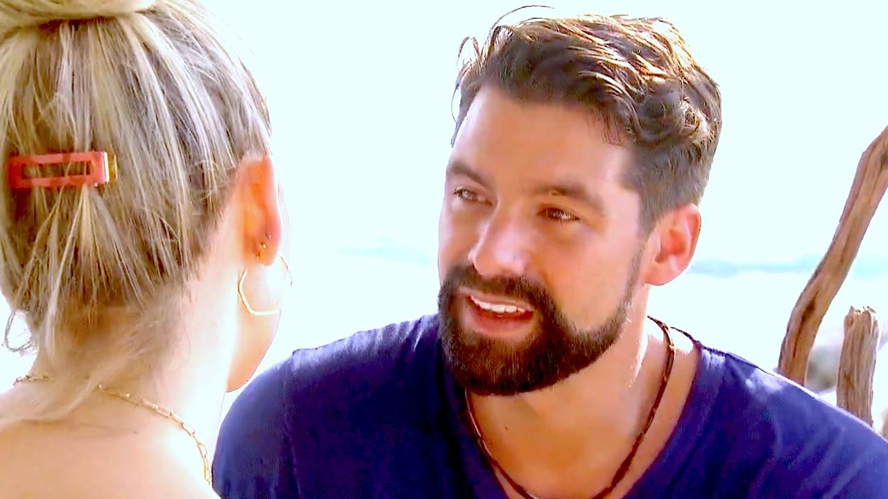 Danielle and Michael Get Deep on the New Episode of ABC’s Bachelor in Paradise