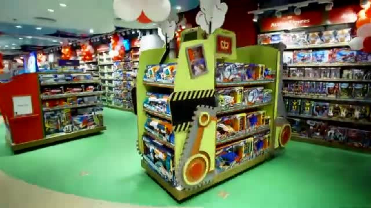 Get Variety of Toys at Hamleys Store in Dlf Mall of India, Noida