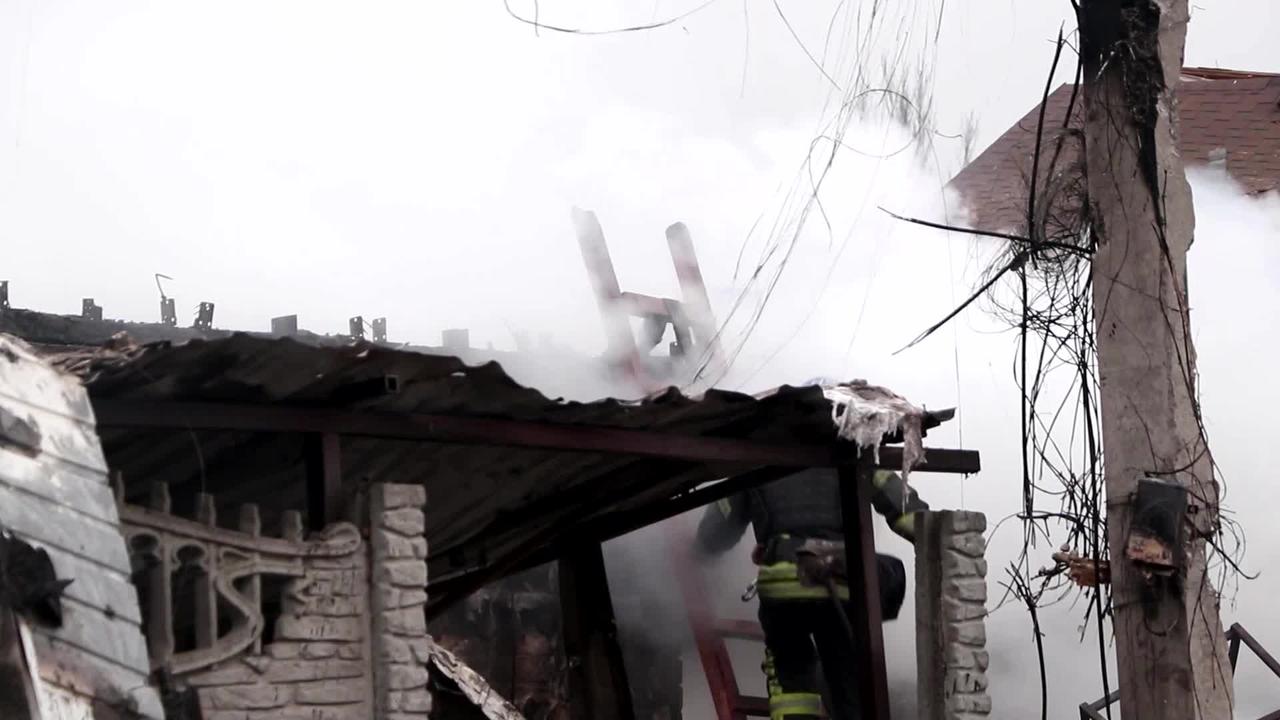 'Nightmare': air strikes hit Dnipro residential area