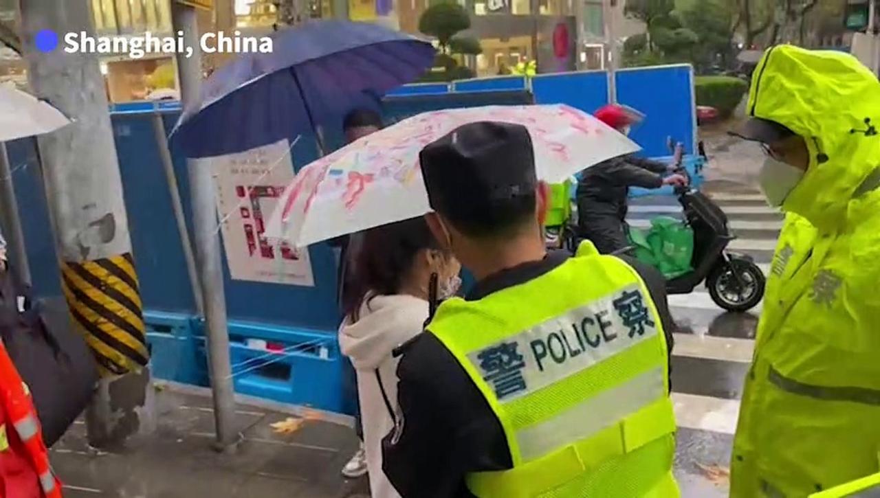 Chinese police order people to delete content following Covid protests