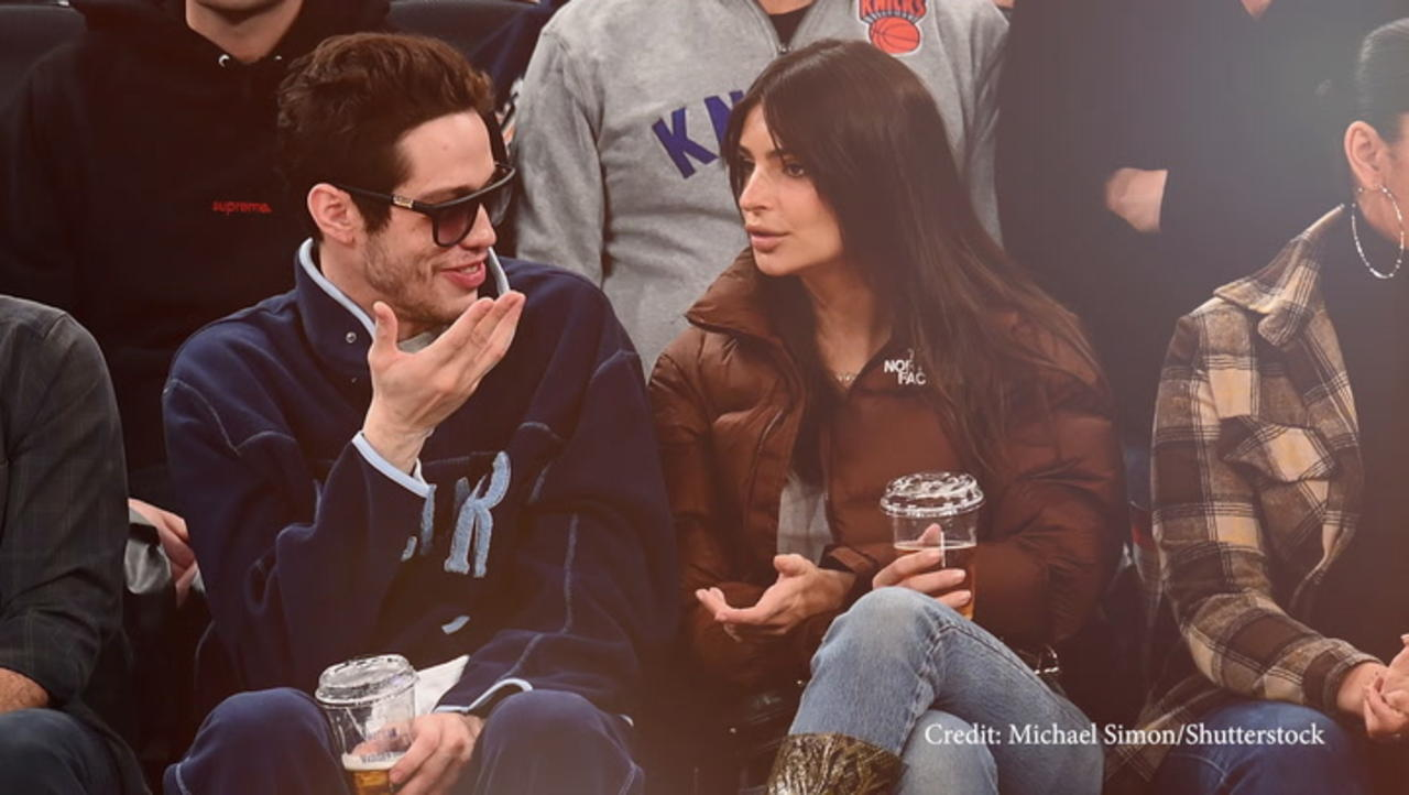Pete Davidson & Emily Ratajkowski Sit Courtside At Knicks Game As Romance Heats Up