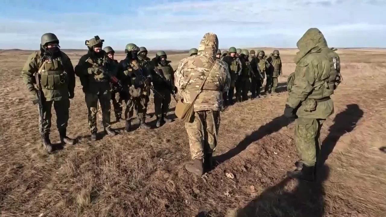LPR Claims To Be Training Mobilised Russian Soldiers Near The Frontlines