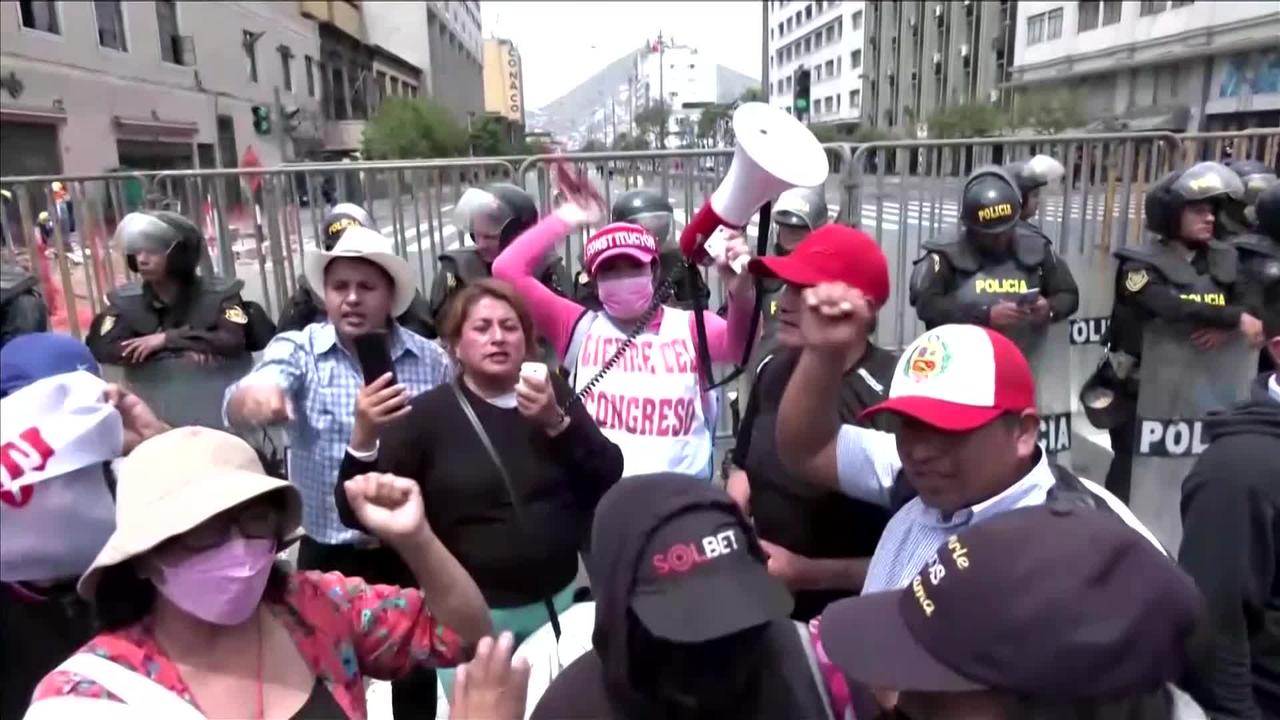 Peruvian protesters celebrate Castillo's removal