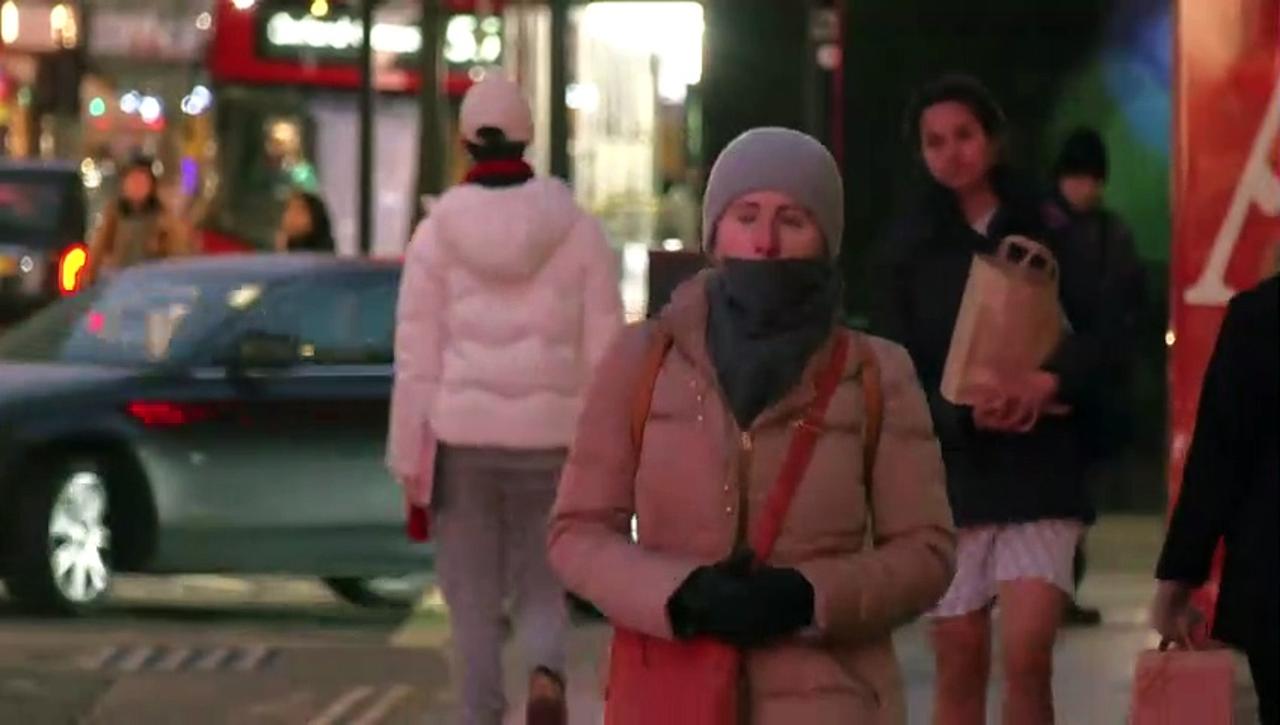 People struggle to keep warm as temperatures plummet